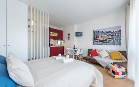 Guestready - Fabric In Colors